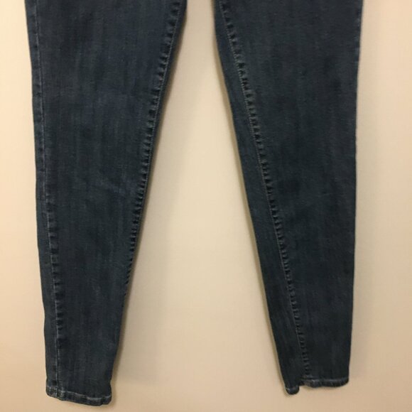 Second Yoga Canadian Made Denim Skinny Blue Jeans - Picture 4 of 16